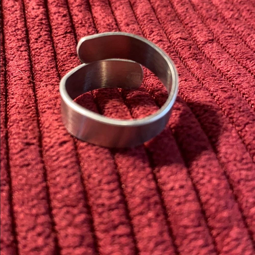 Custom ring - Picture 3 of 3